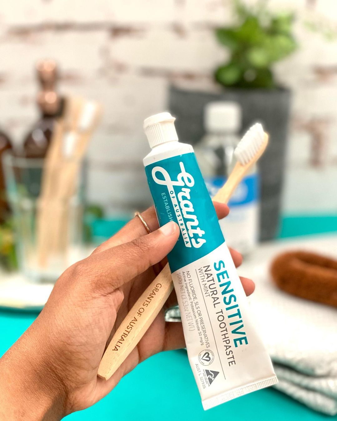 Grants Sensitive Toothpaste